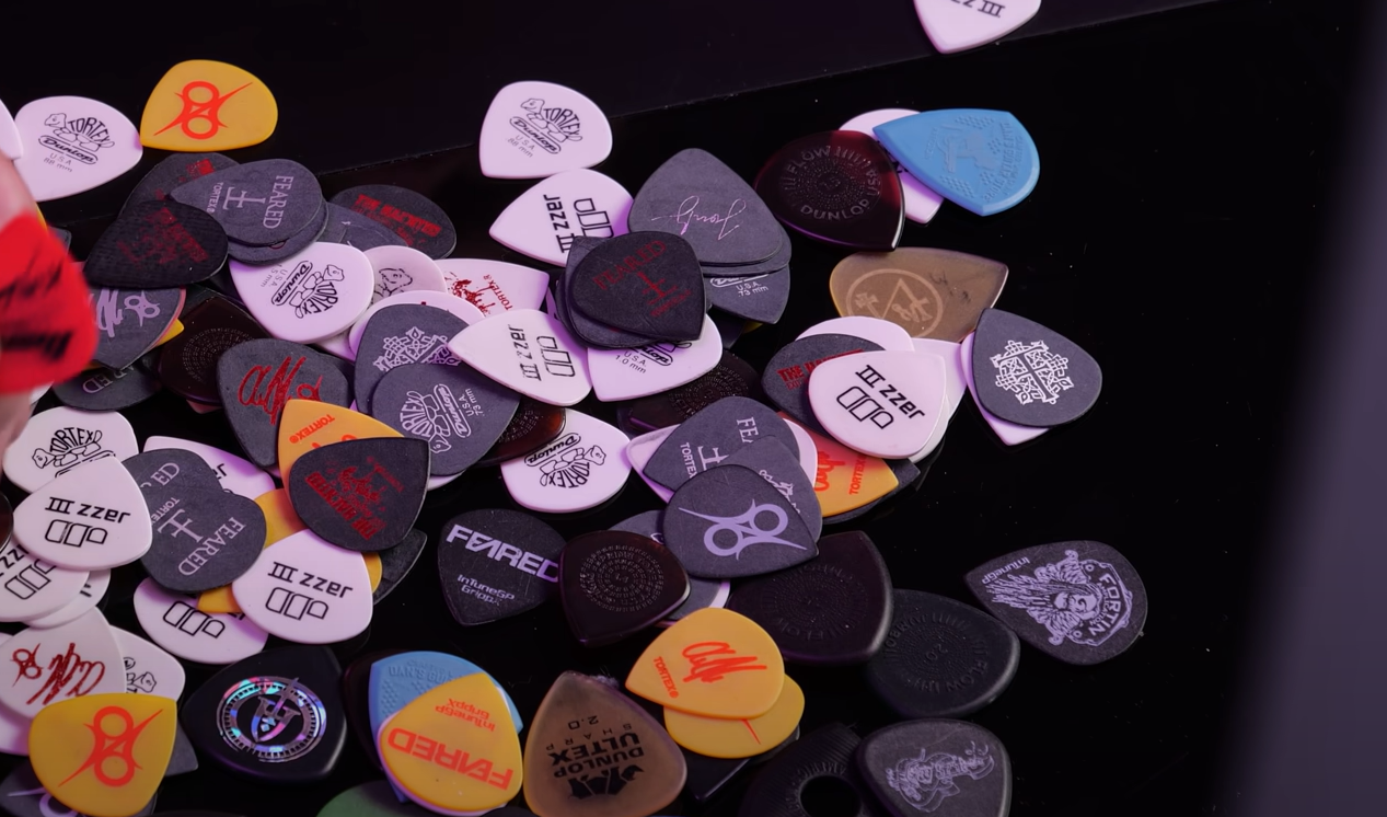 Top 5 Best Guitar Picks for Metal [August 2024 Review] MetalMusicGuide