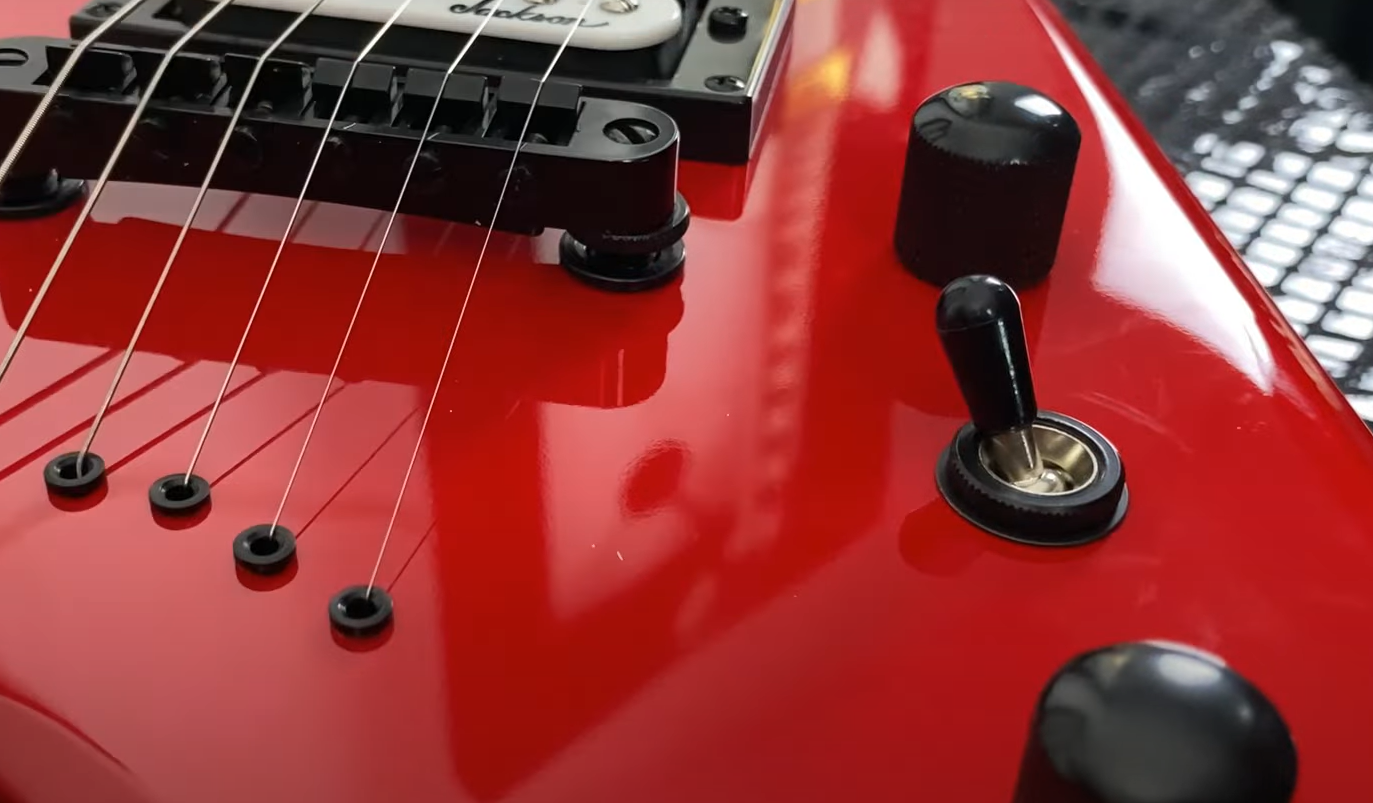 Jackson JS32T King V Review in November 2024 - MetalMusicGuide