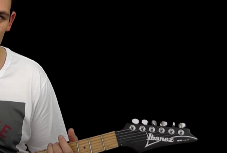 How to Tune an Electric Guitar Without an Amp? MetalMusicGuide